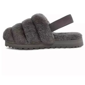 UGG Super Fluff Slipper